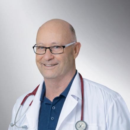 Dr. Schnabel Róbert PhD